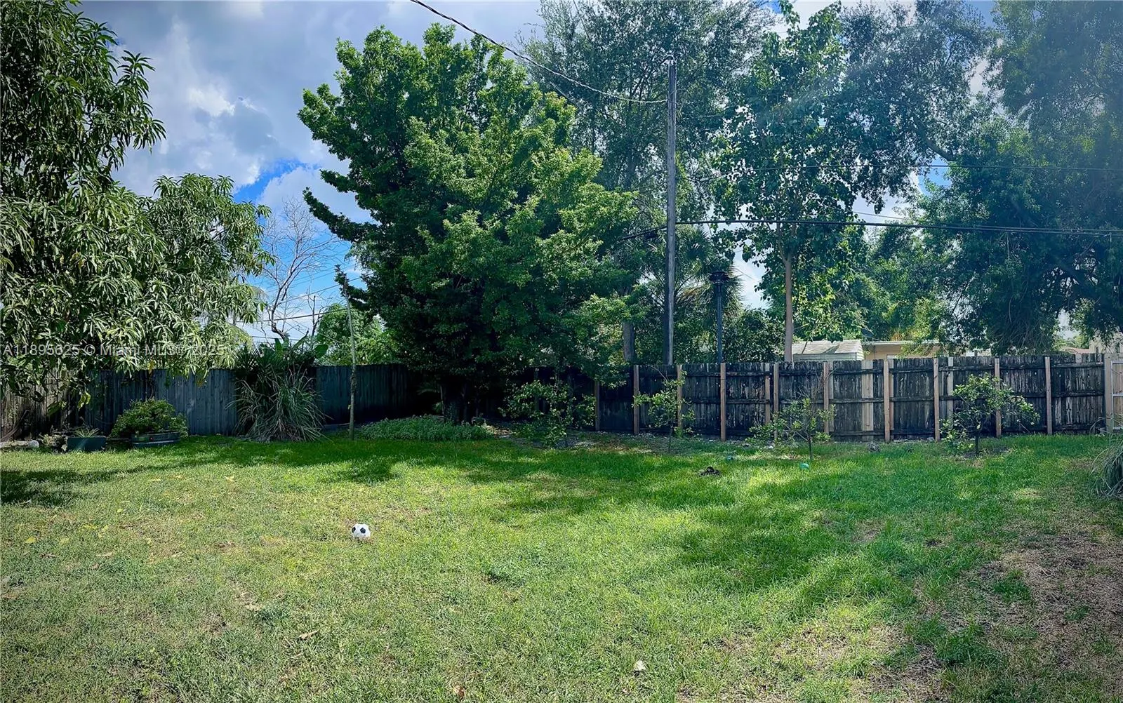 742 NW 50th St
