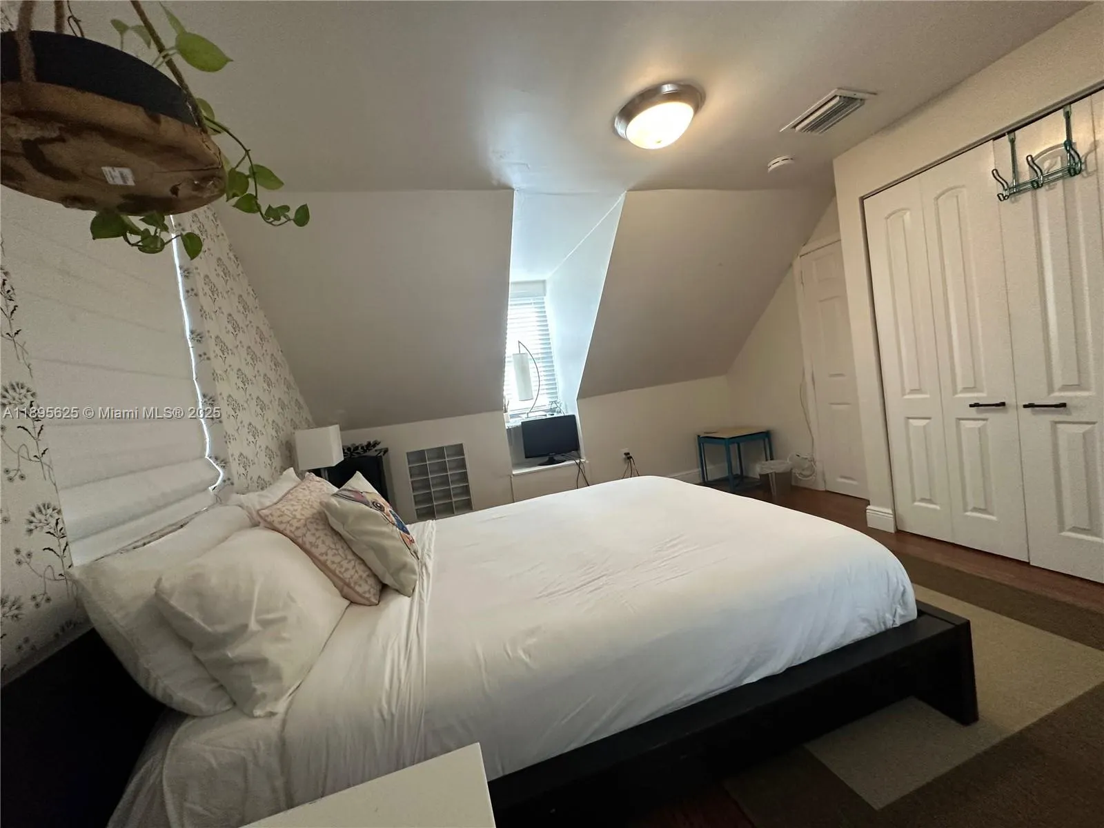 742 NW 50th St