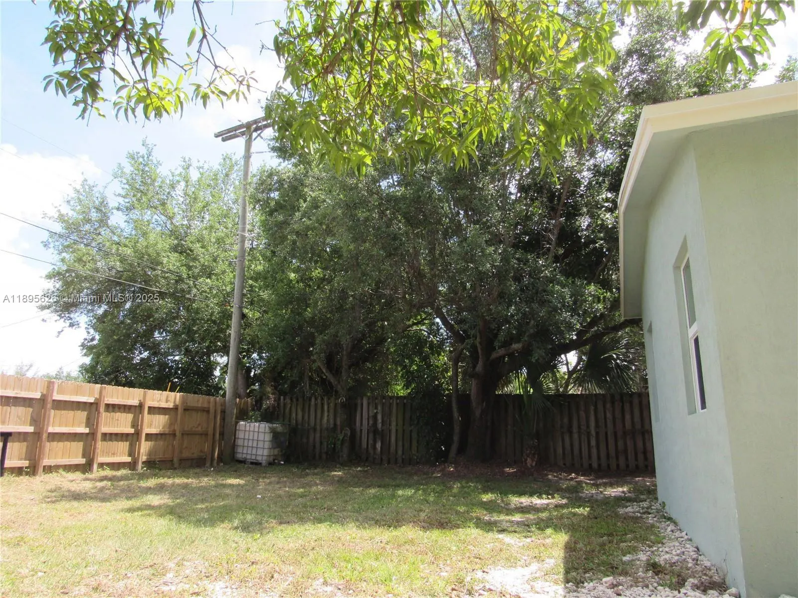 440 NW 15TH Avenue