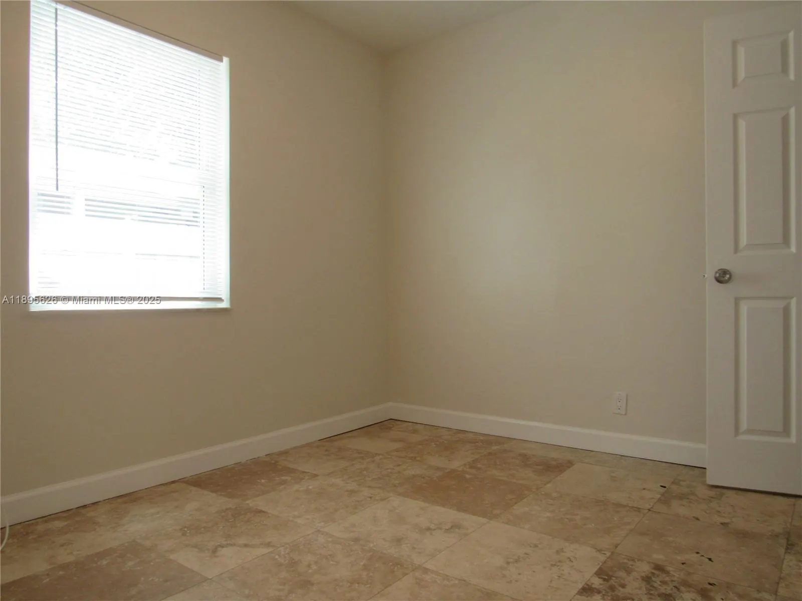 440 NW 15TH Avenue