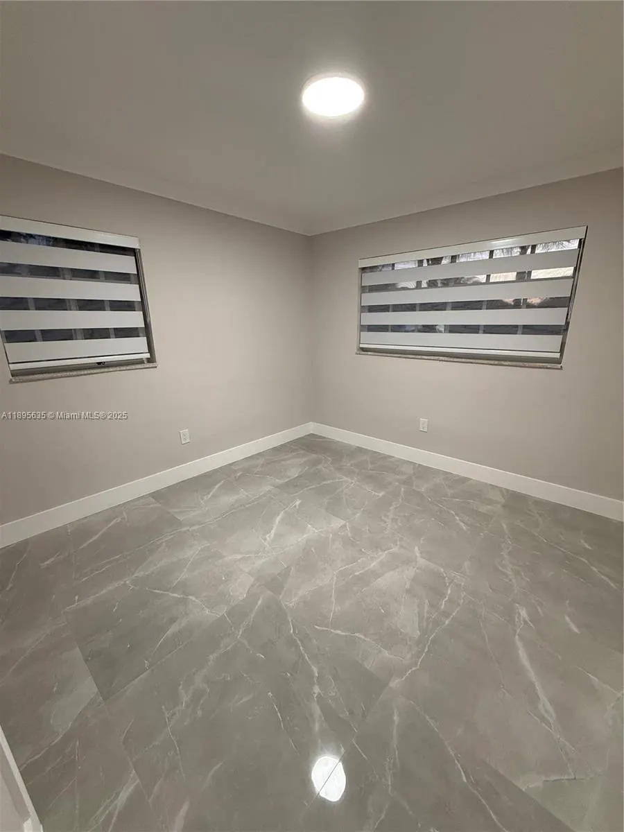 18025 NW 49th Ave
