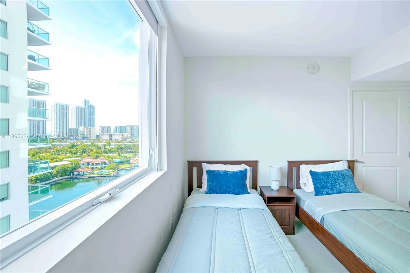 400 Sunny Isles Blvd, #1408