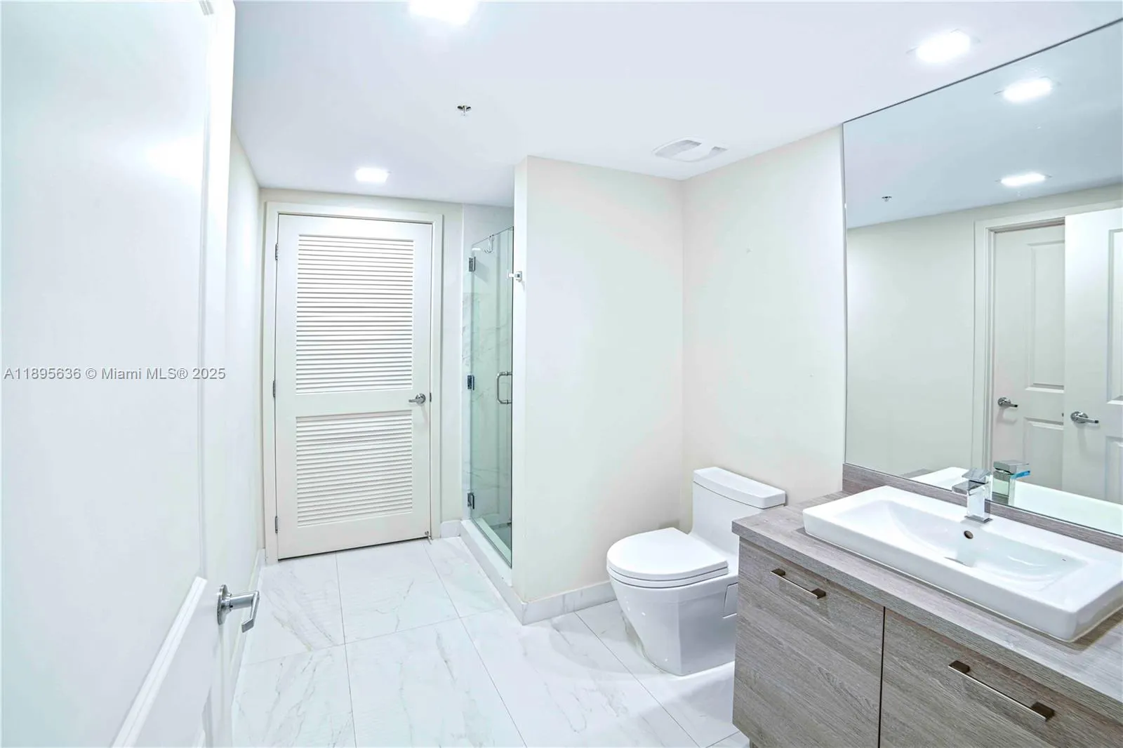 400 Sunny Isles Blvd, #1408