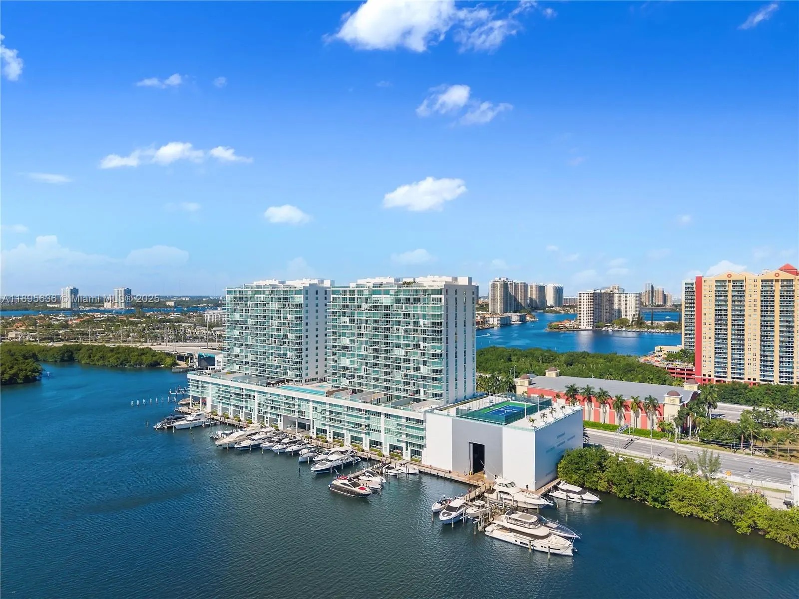 400 Sunny Isles Blvd, #1408