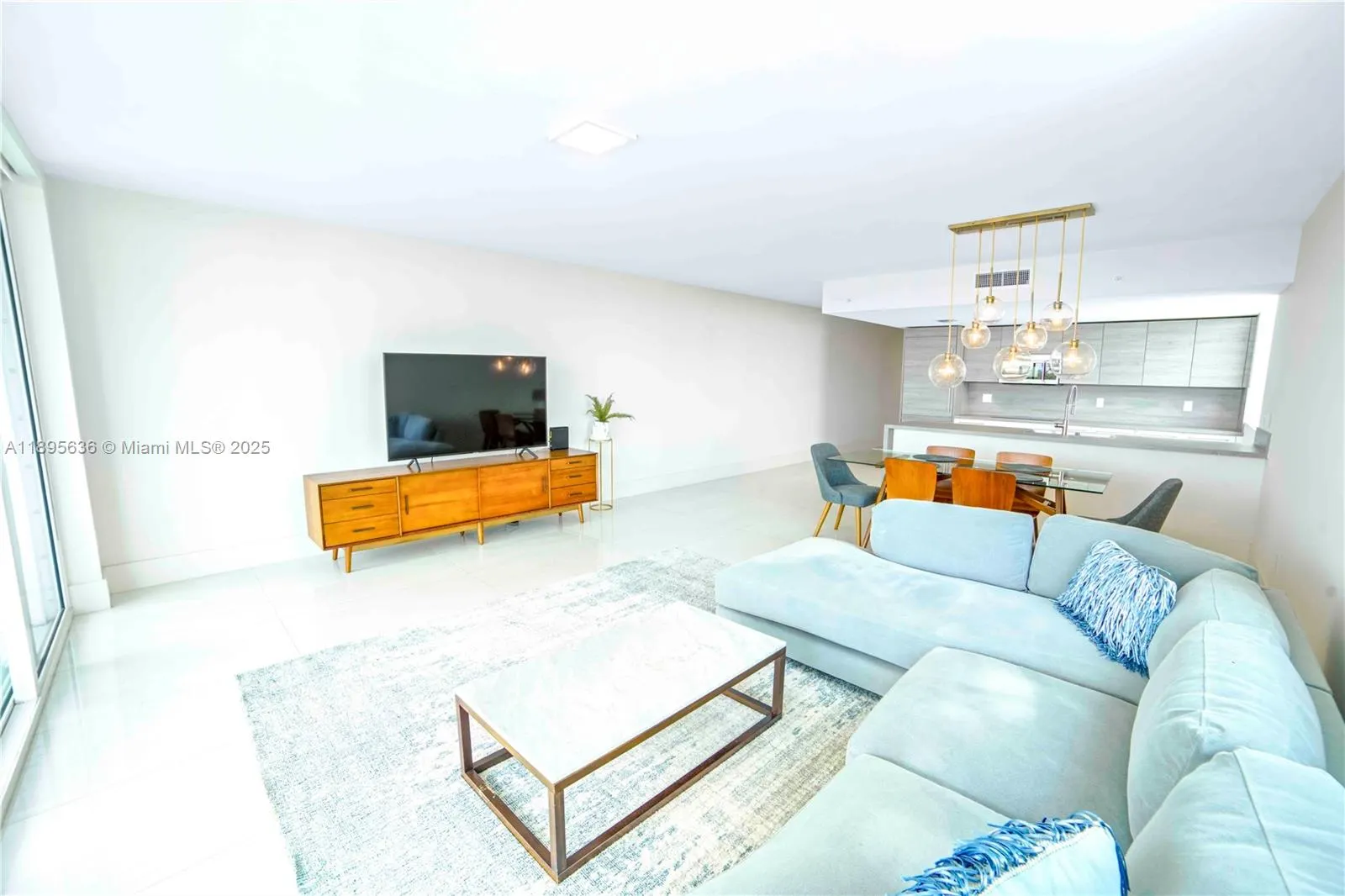 400 Sunny Isles Blvd, #1408