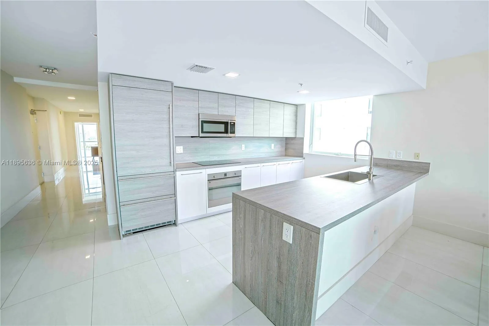 400 Sunny Isles Blvd, #1408