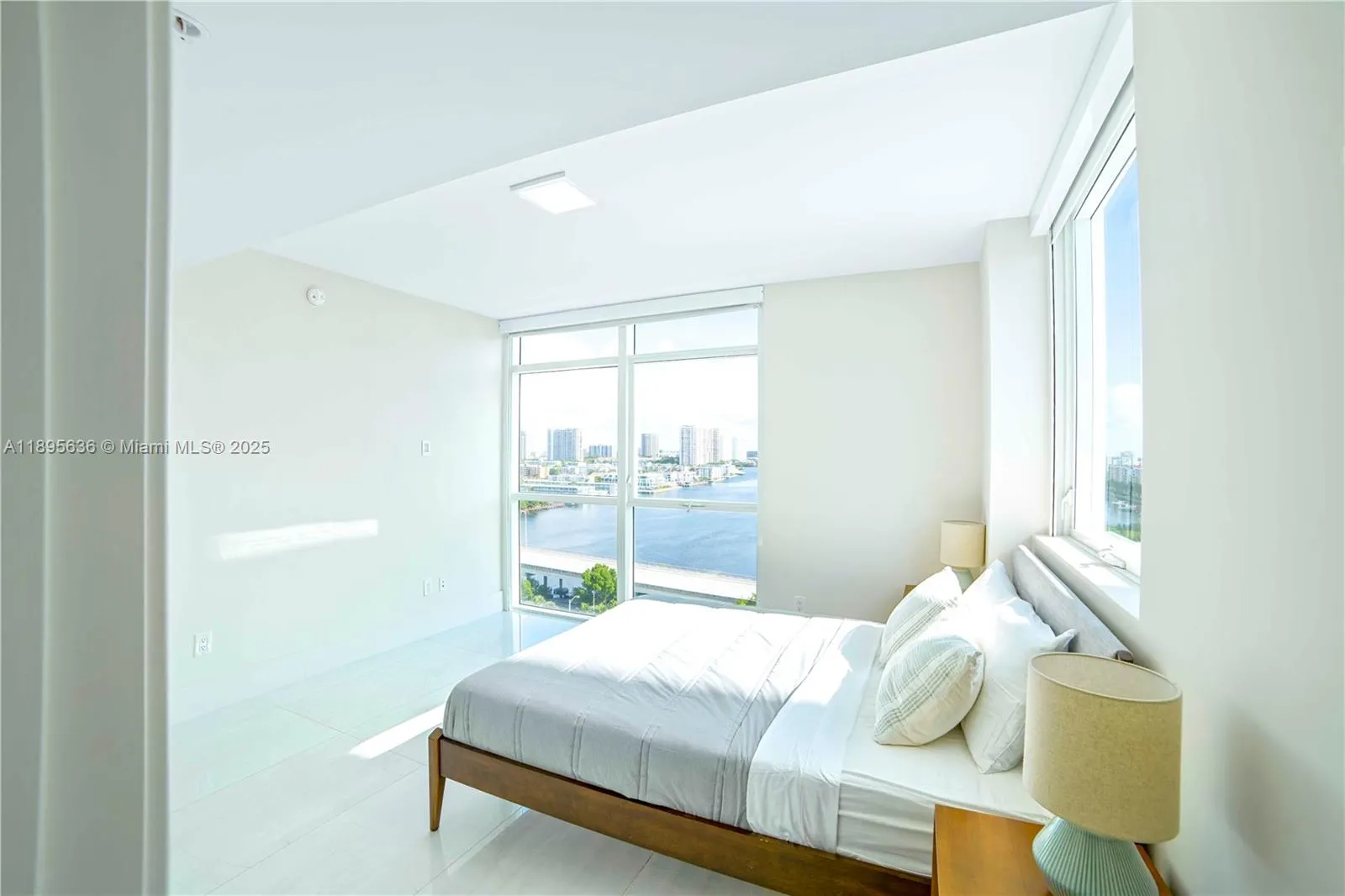 400 Sunny Isles Blvd, #1408