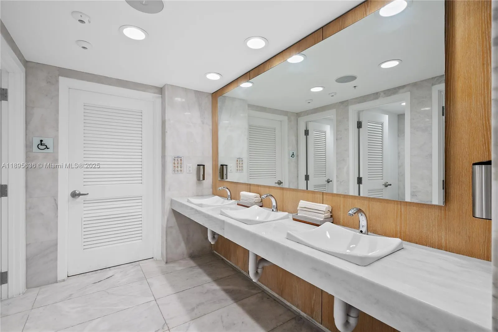 400 Sunny Isles Blvd, #1408