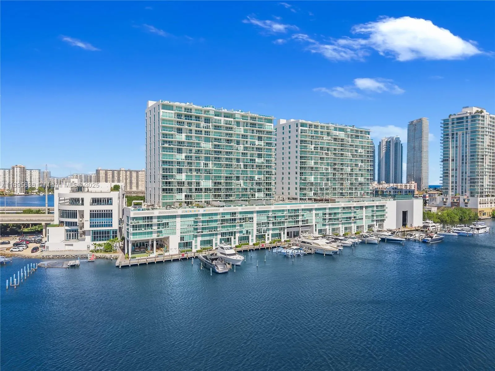 400 Sunny Isles Blvd, #1408