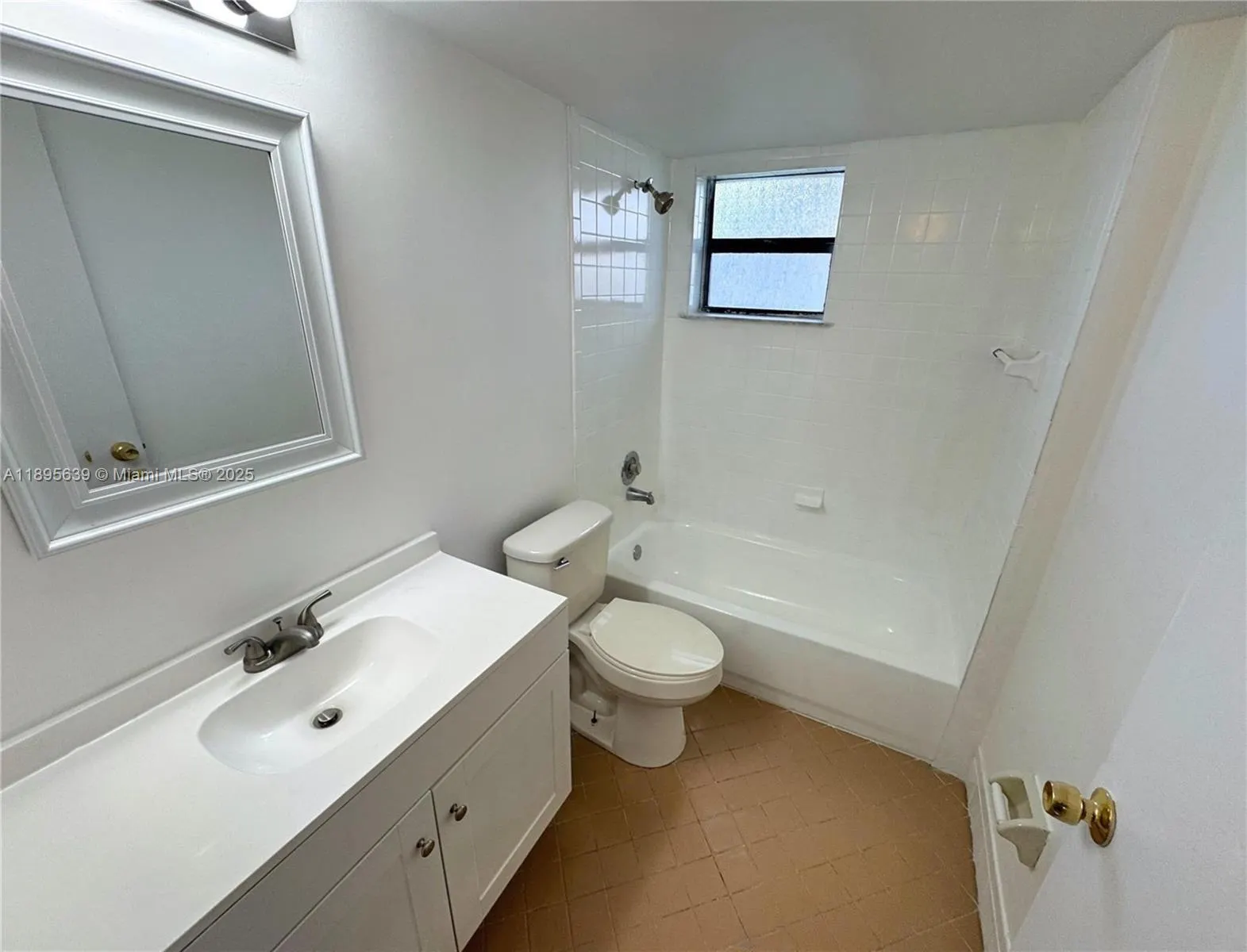 3500 NW 116th Ter, #3502