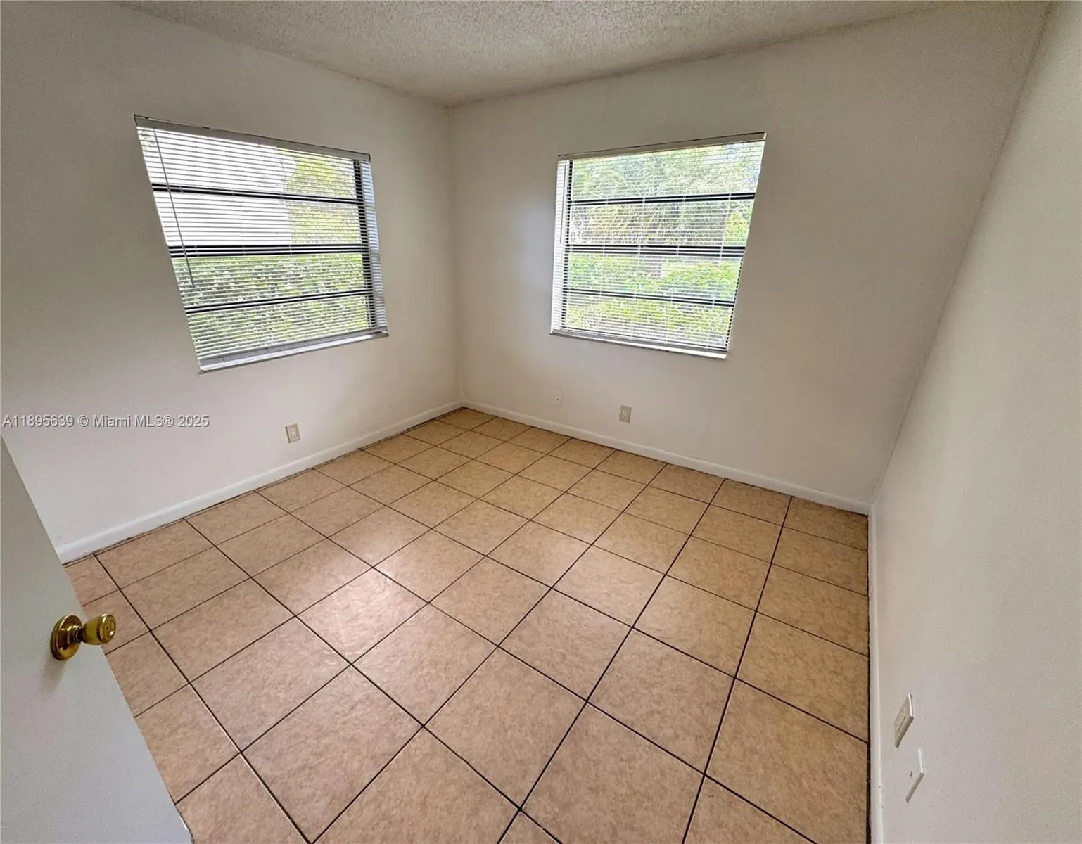 3500 NW 116th Ter, #3502