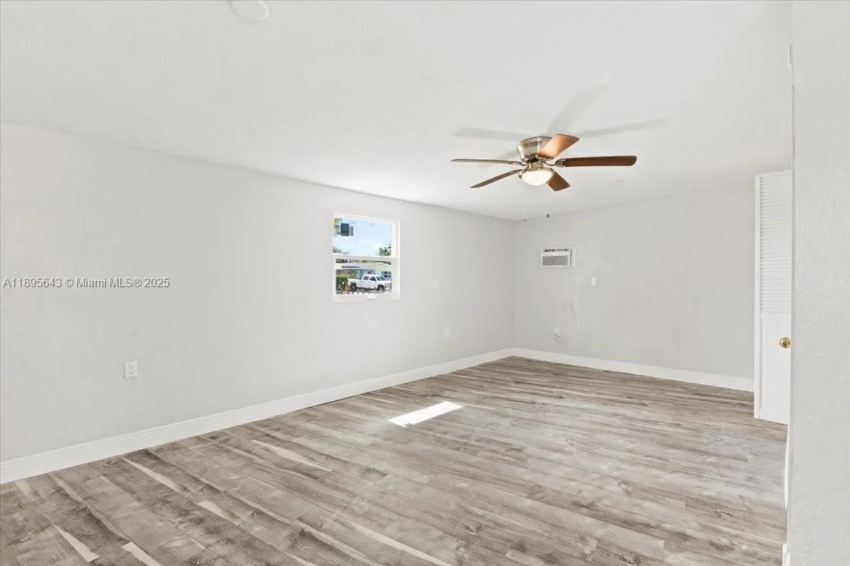 4131 NW 13th Ave