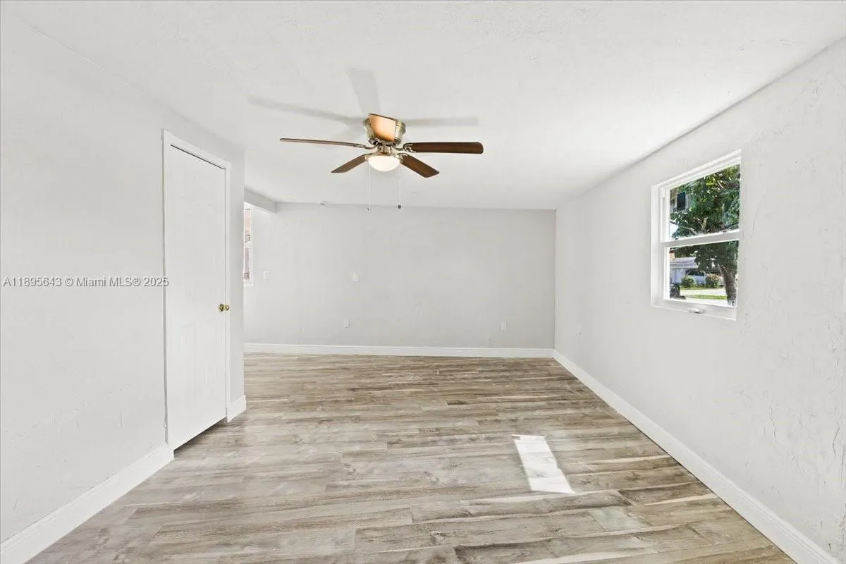 4131 NW 13th Ave