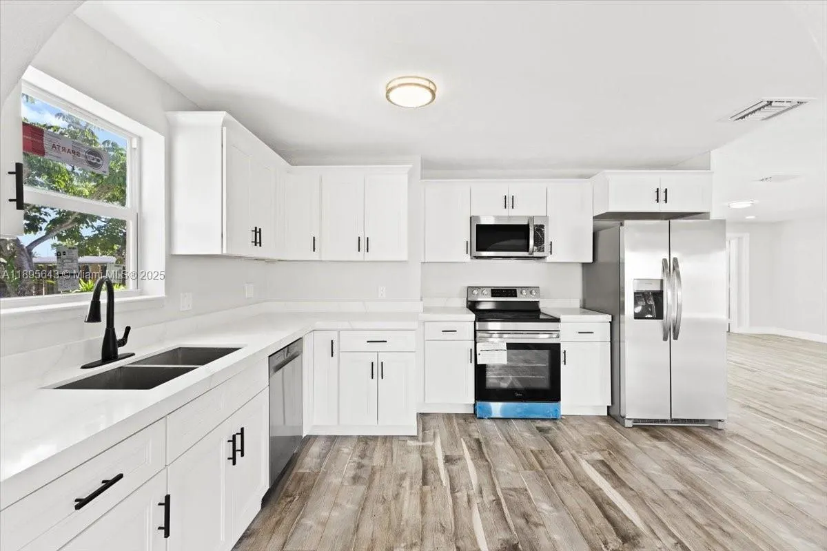 4131 NW 13th Ave