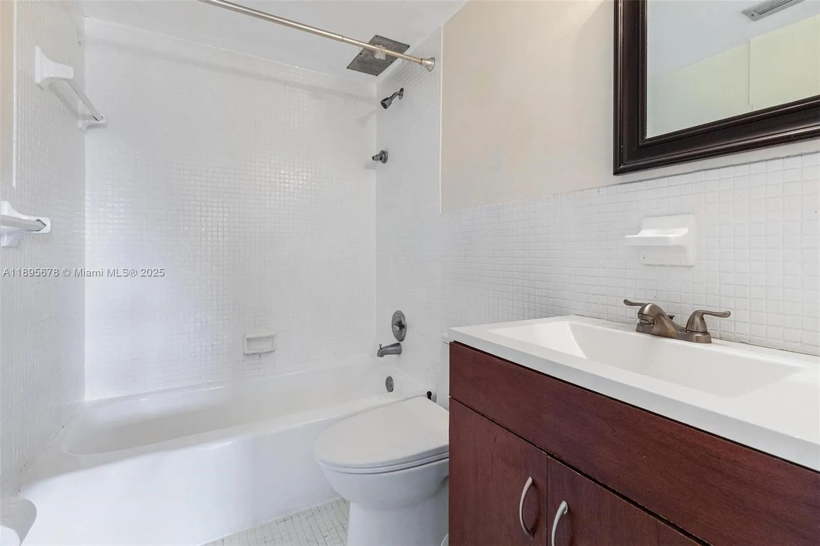 1701 Washington St, #304