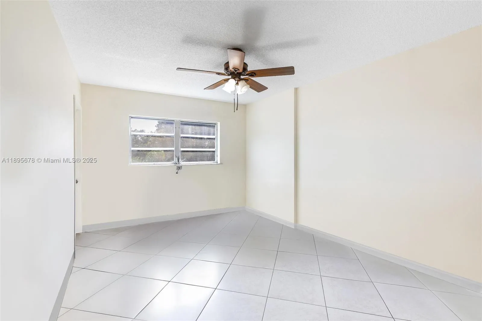1701 Washington St, #304