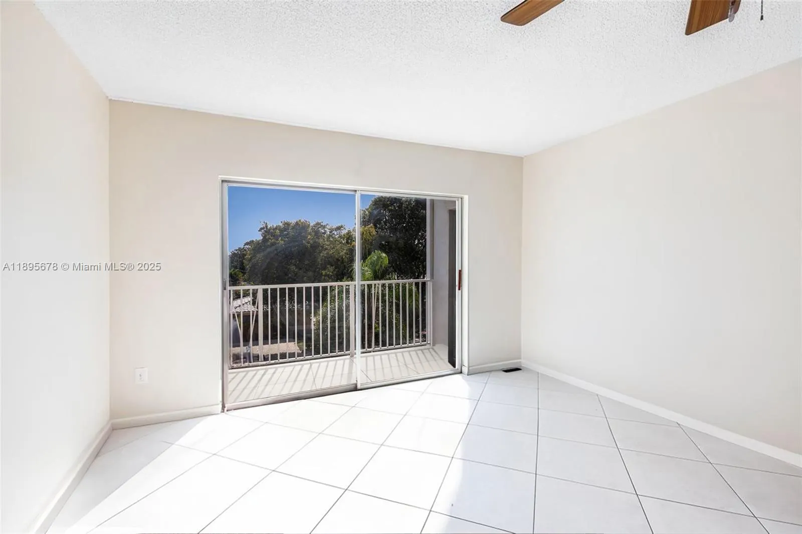 1701 Washington St, #304
