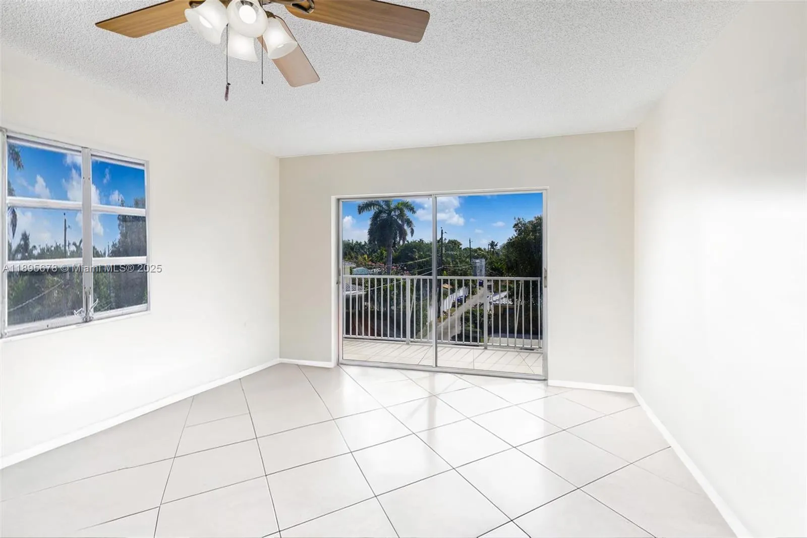 1701 Washington St, #304
