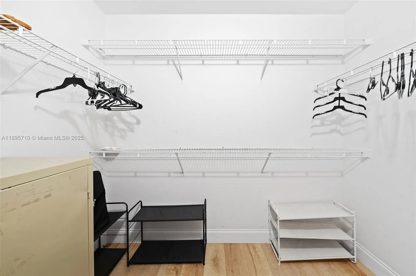 19555 E Country Club Dr, #8308