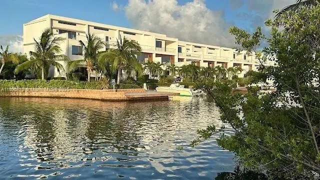 10 Arvia, GRAND HARBOR, GRAND CAYMAN, Cayman Islands