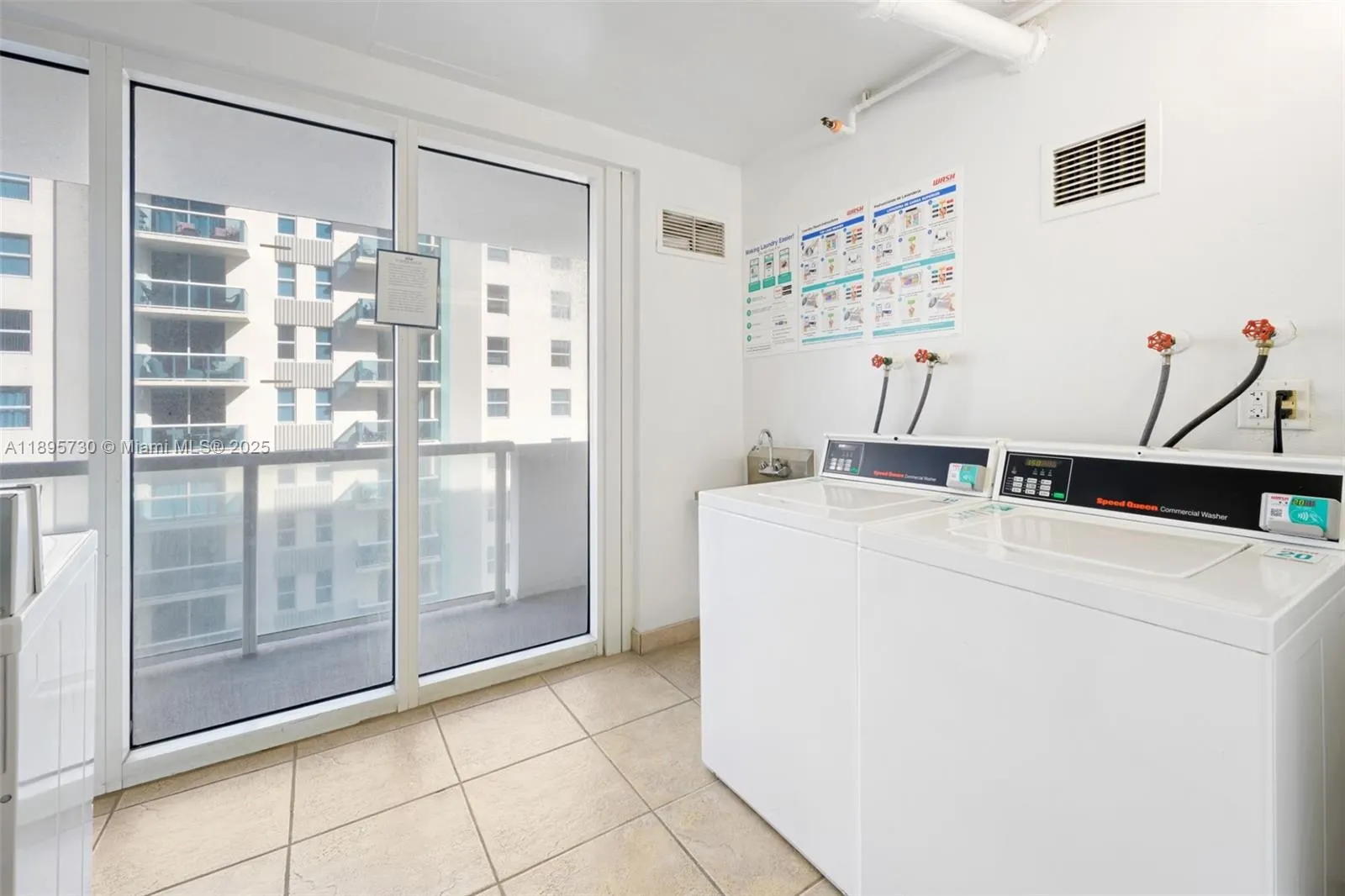 9195 Collins Ave, #812