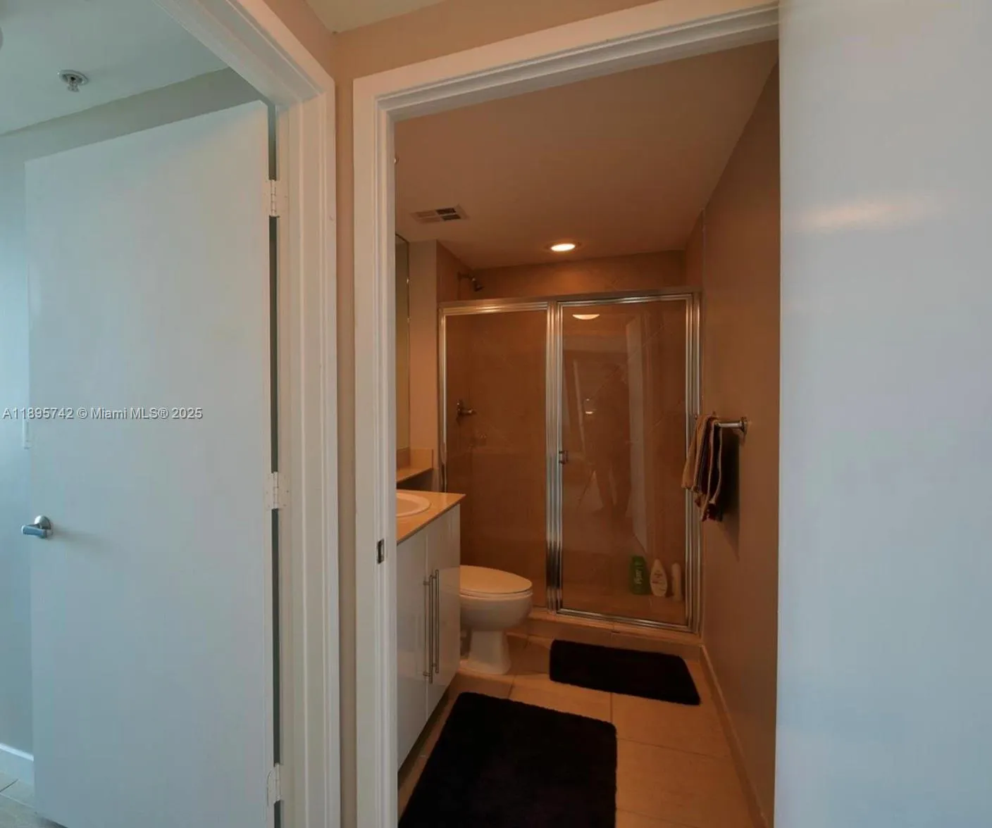 335 S Biscayne Blvd, #2707