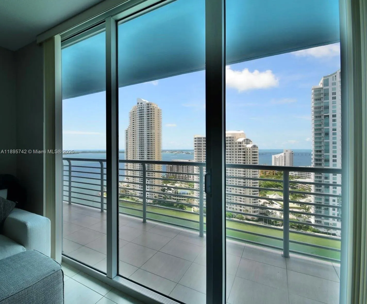 335 S Biscayne Blvd, #2707