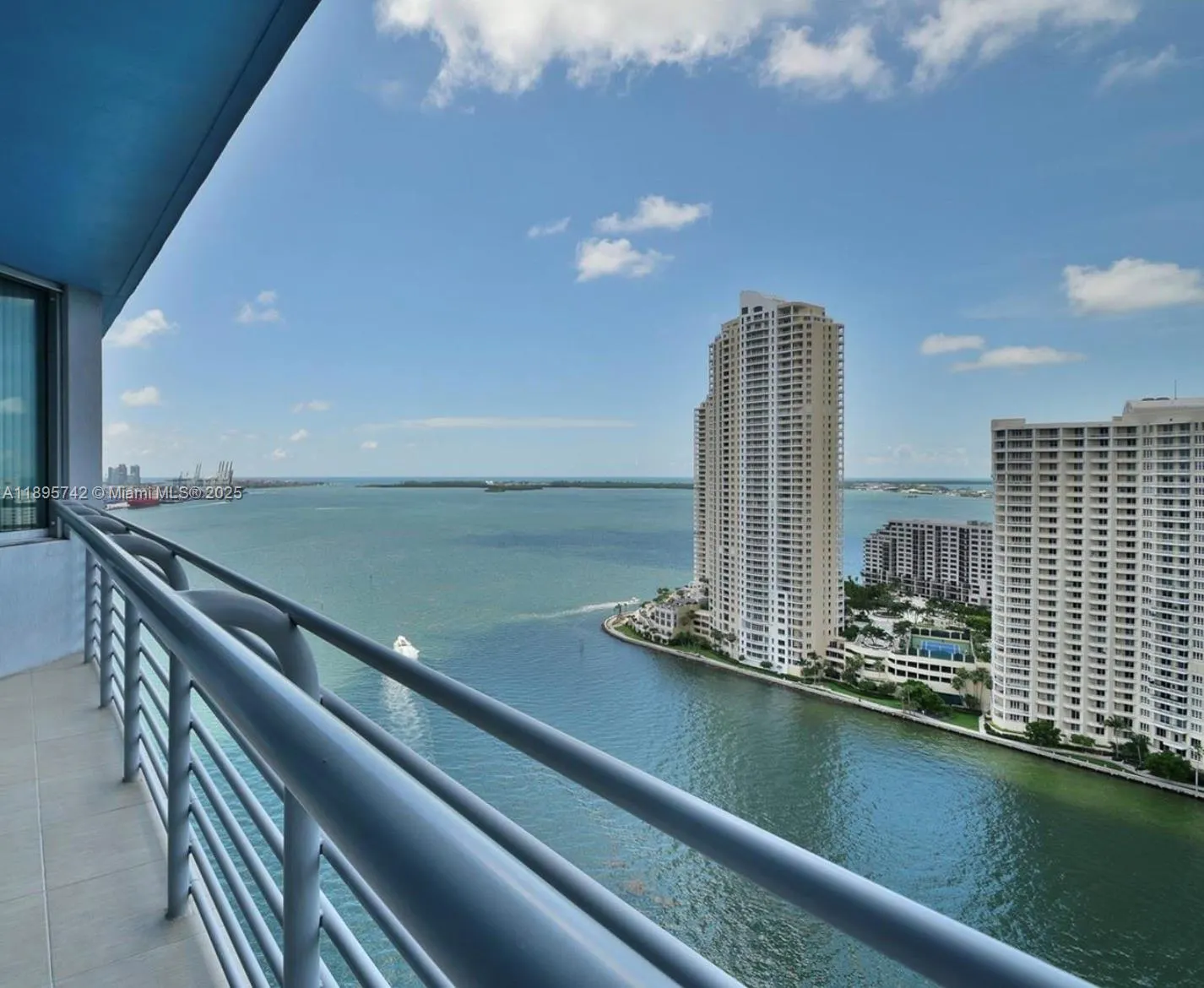 335 S Biscayne Blvd, #2707