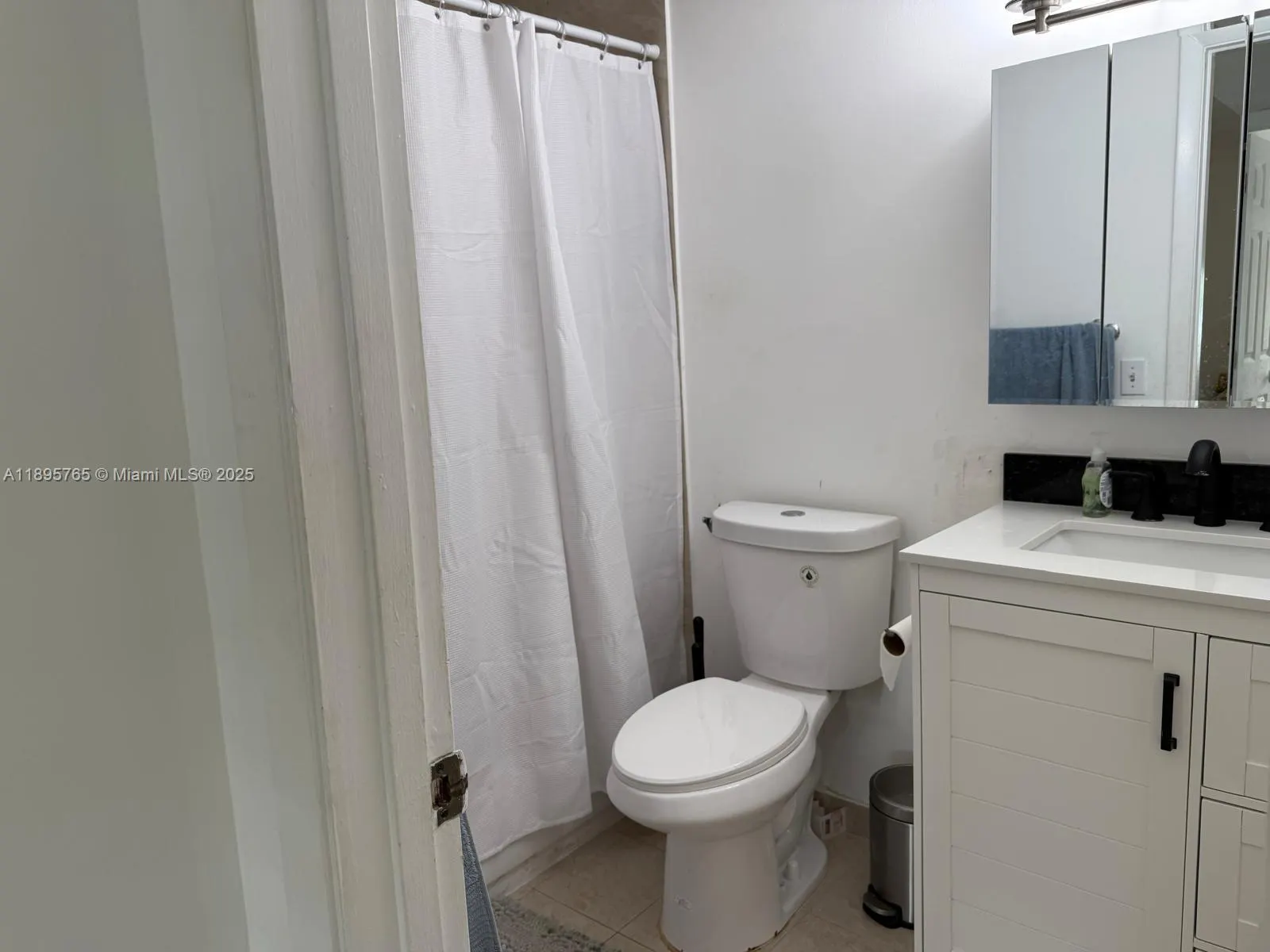 3582 NE 171st St, #201