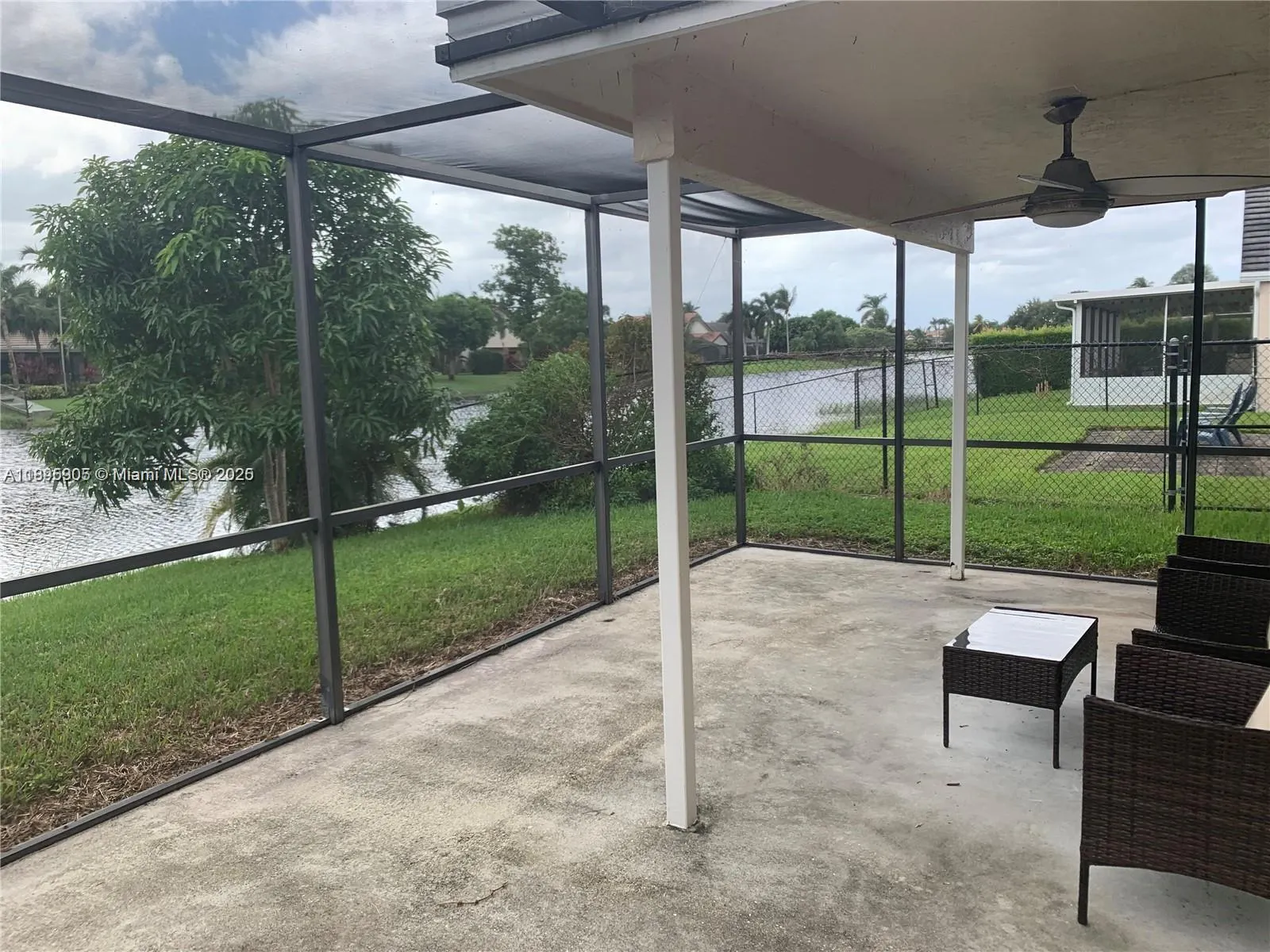 2917 Myrtle Oak Cir