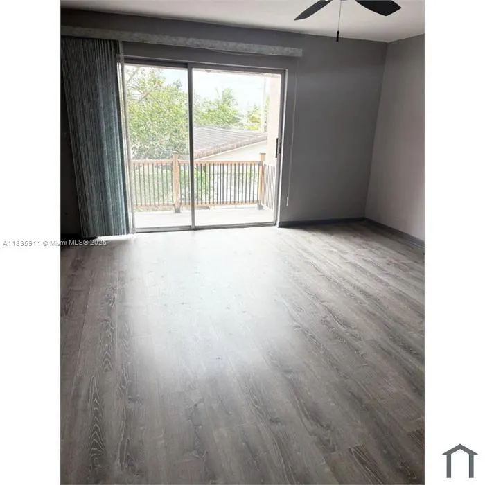 5812 NW 16 Street, #29