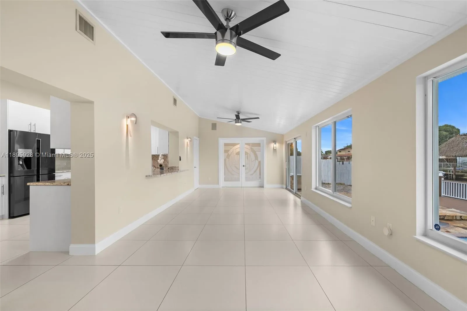 1412 NE 53rd Ct