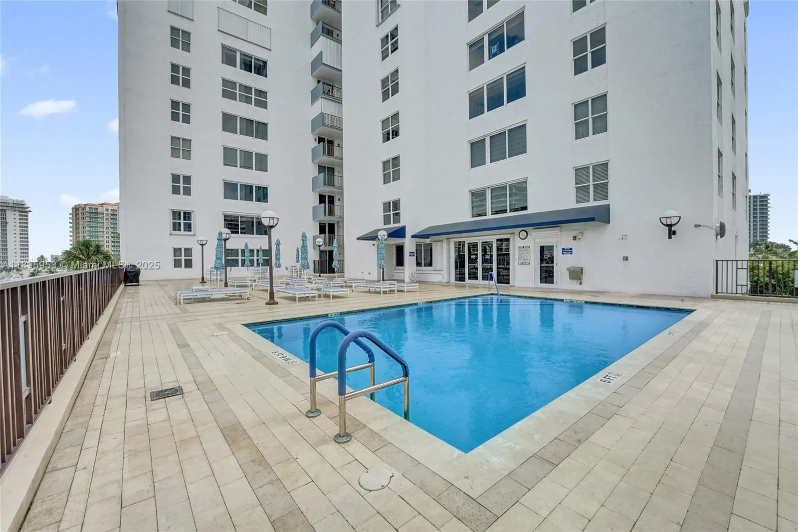 777 Bayshore Dr, #1203