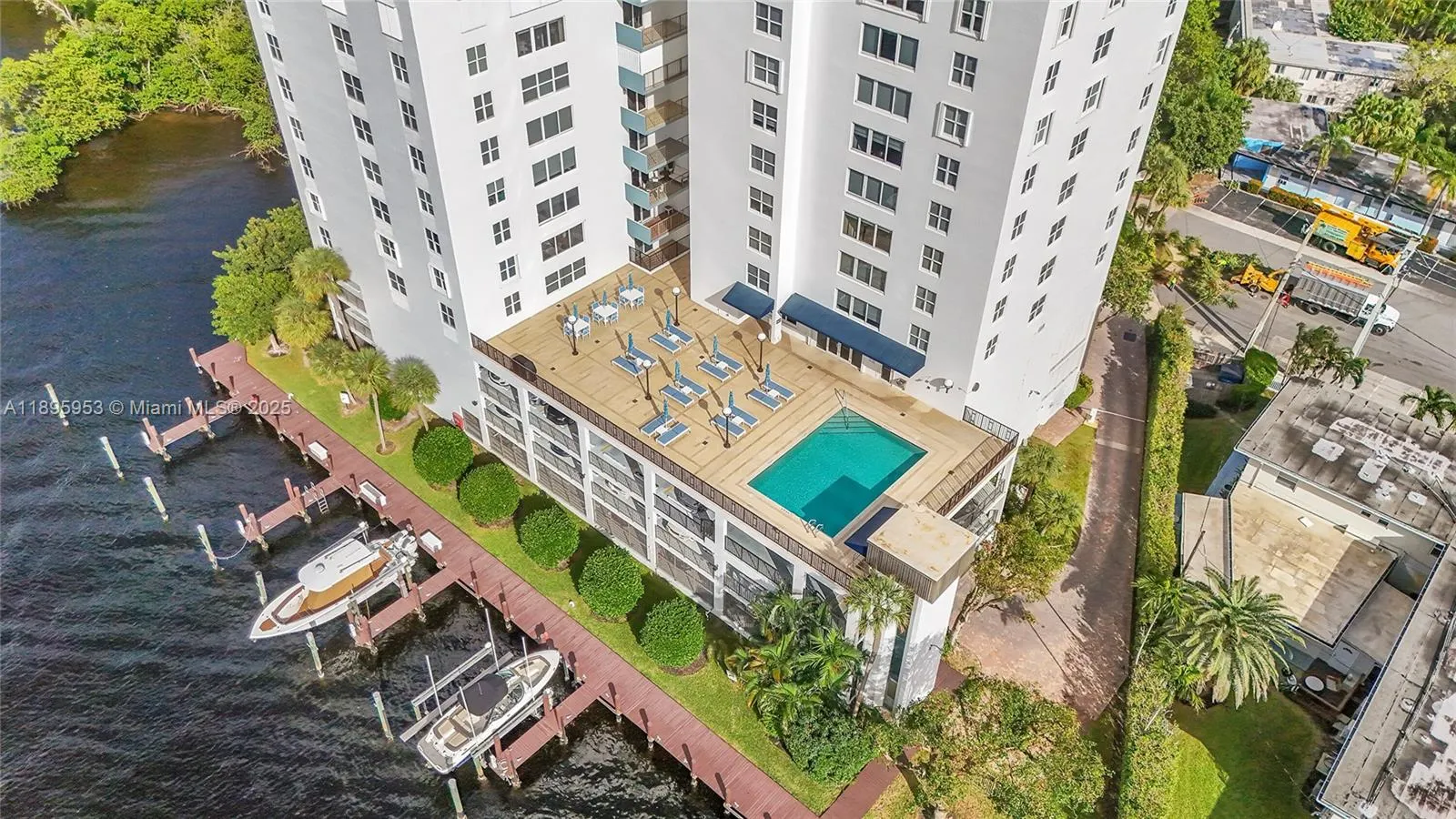 777 Bayshore Dr, #1203