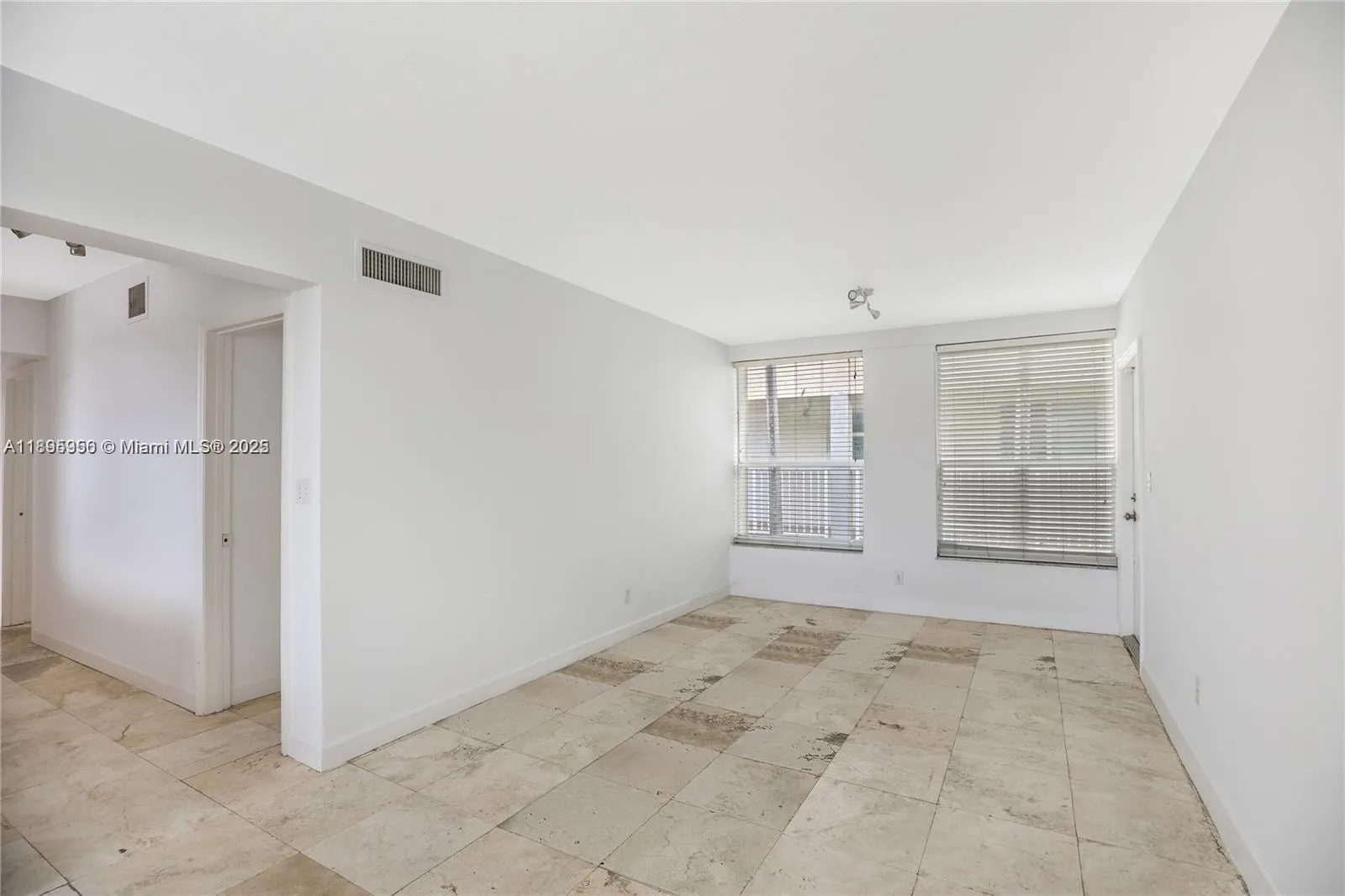 1025 SW 7th Ave, #9