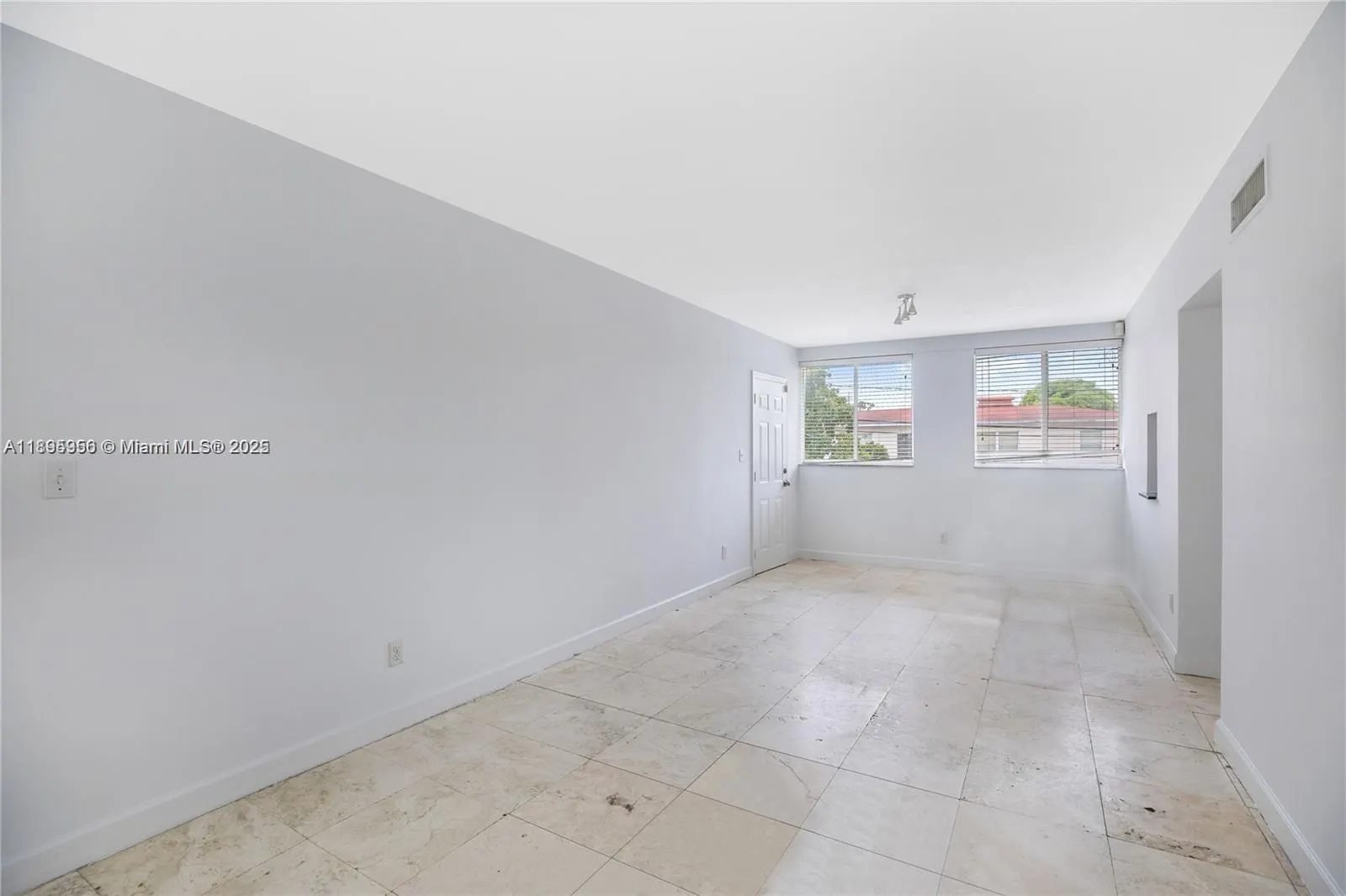 1025 SW 7th Ave, #9