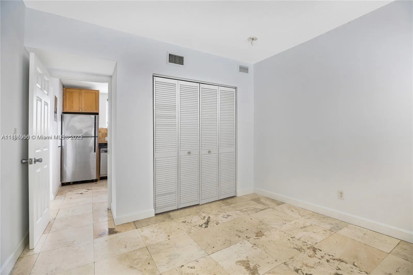 1025 SW 7th Ave, #9