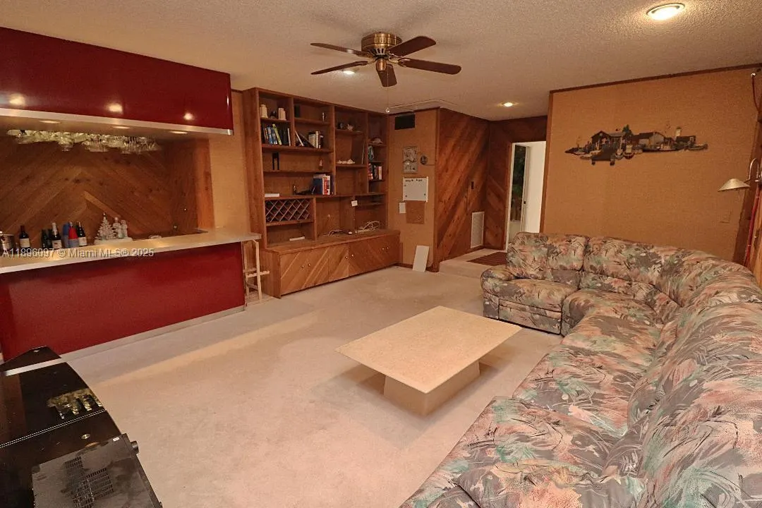 1351 NW 114th Ave