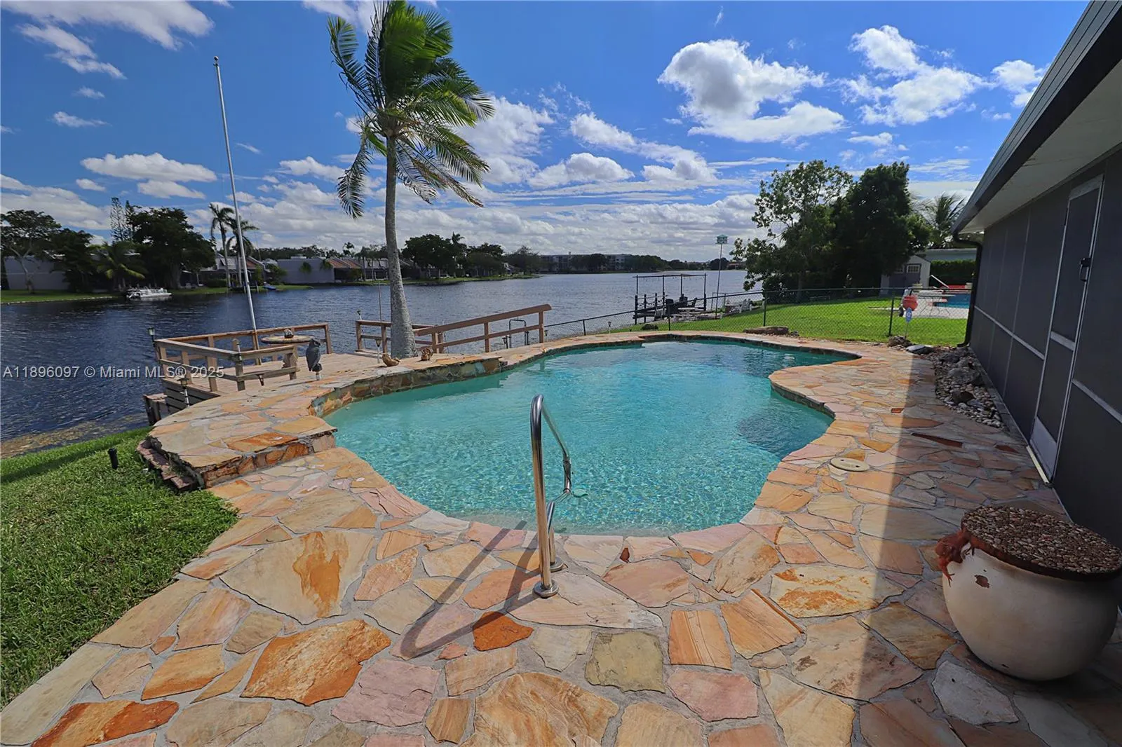 1351 NW 114th Ave
