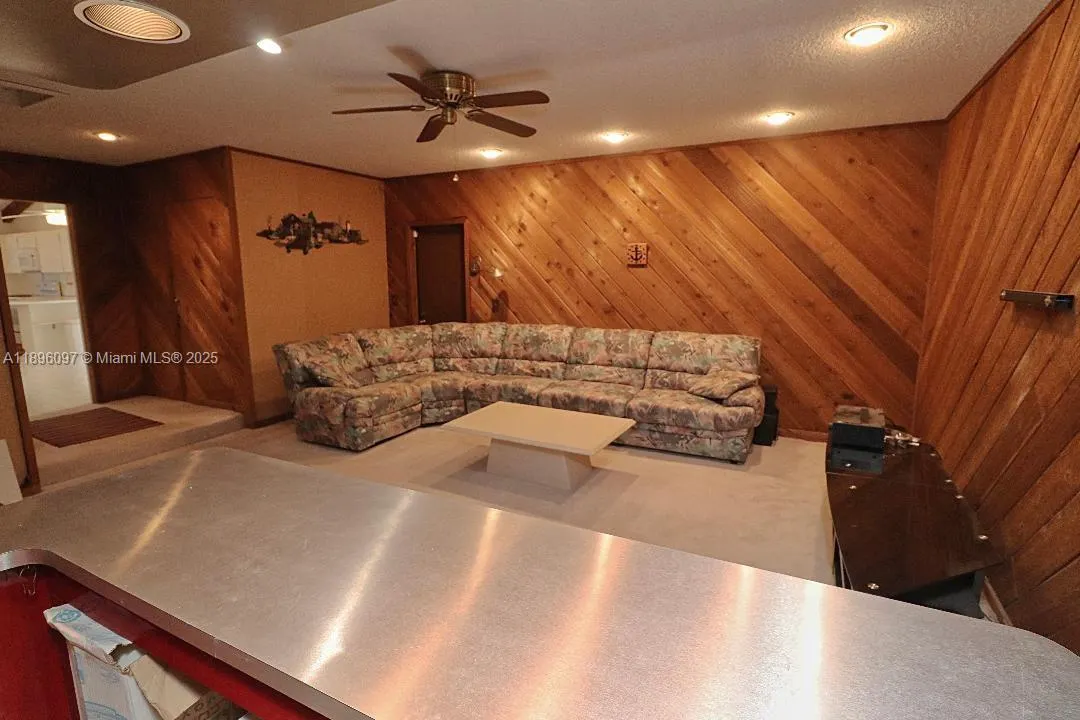 1351 NW 114th Ave