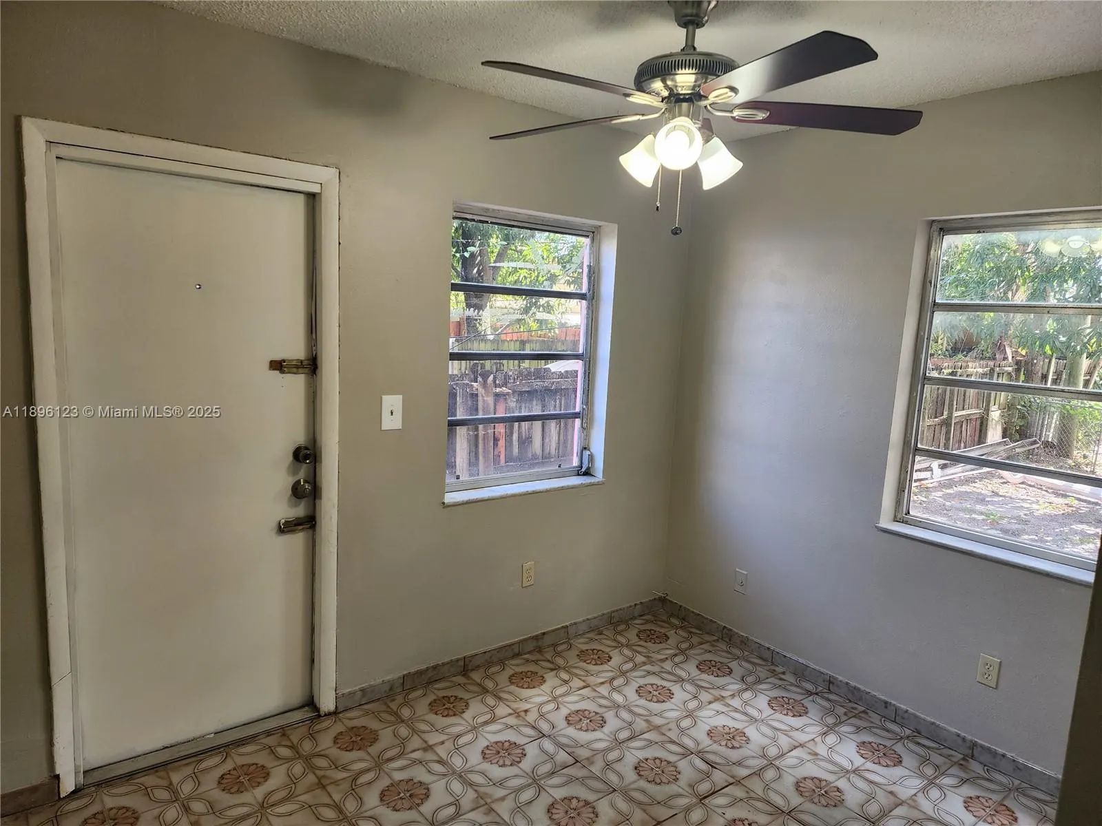 74 E 17th St, #70