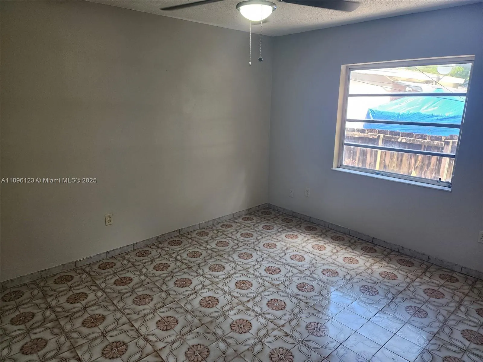 74 E 17th St, #70