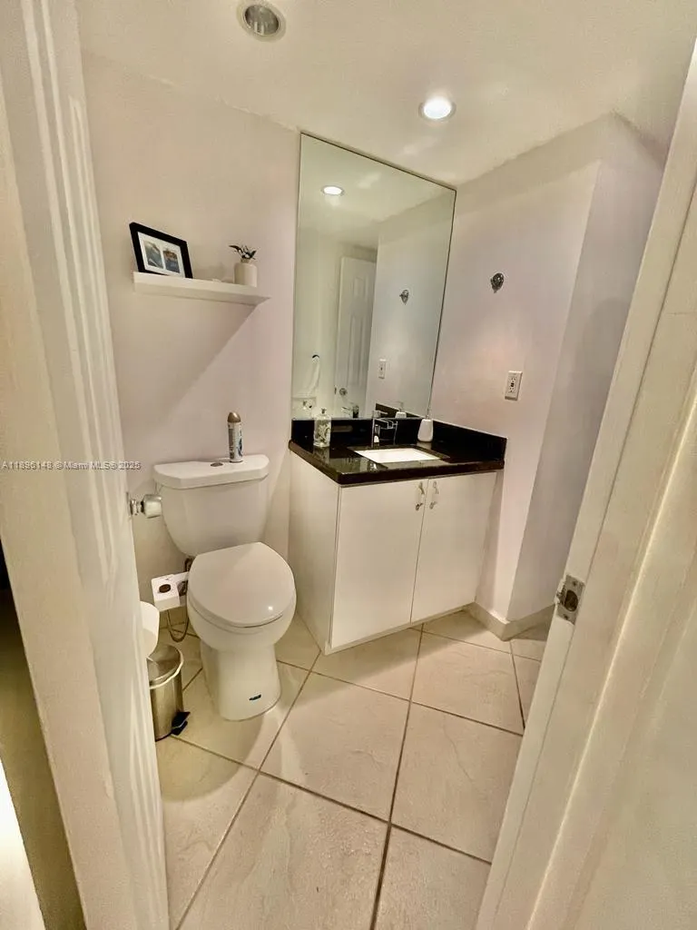 2030 S Ocean Dr, #801