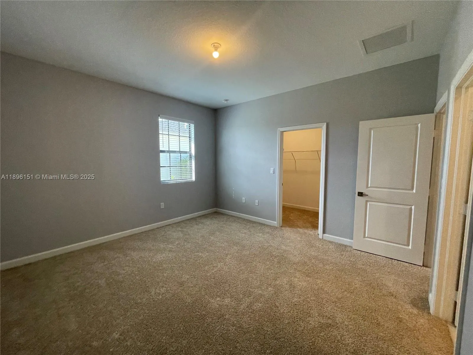 1120 SW 7th Ct, #0