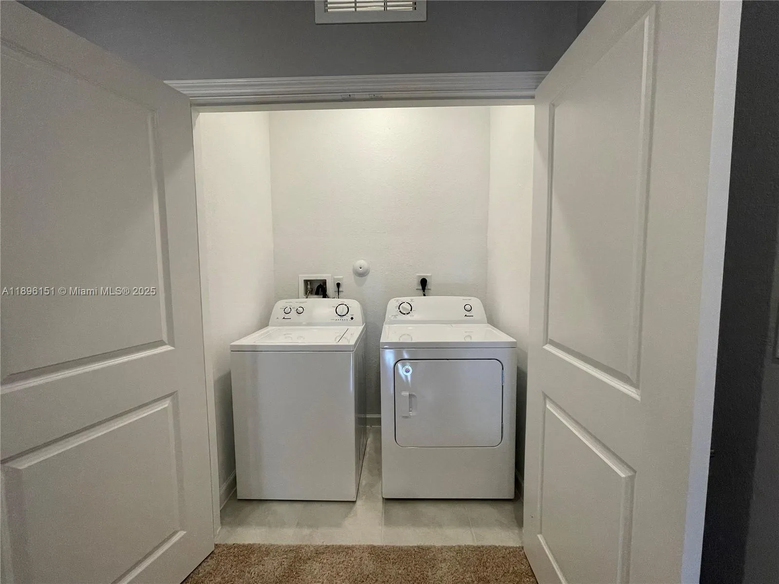 1120 SW 7th Ct, #0