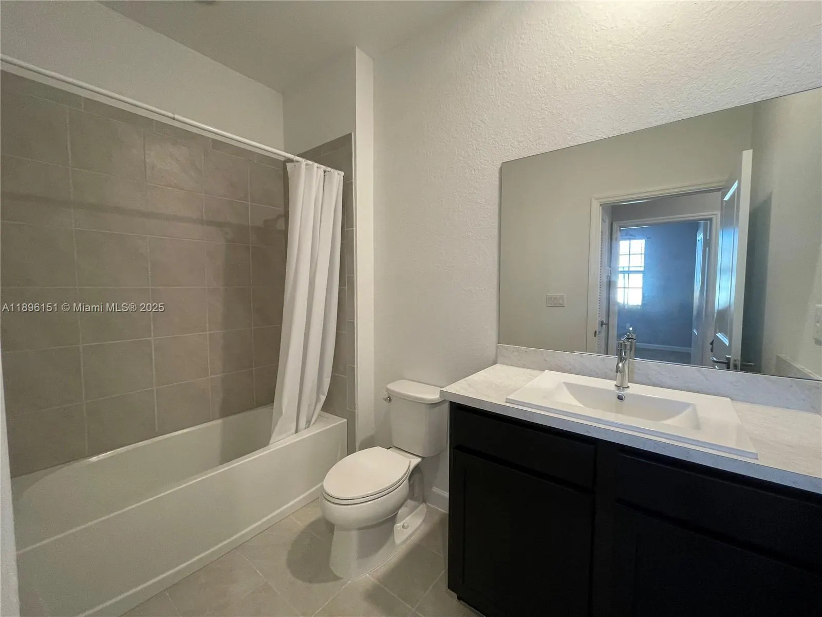 1120 SW 7th Ct, #0