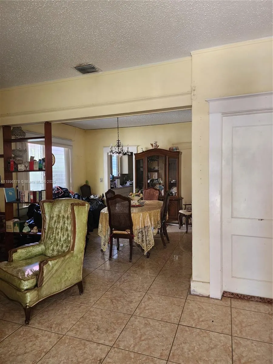 315 SW 14th Ave