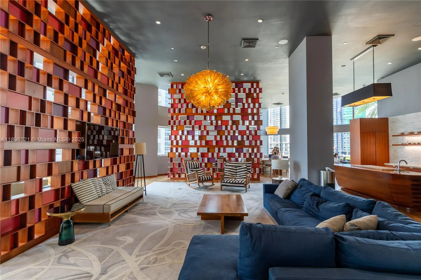 1300 Brickell Bay Dr, #808