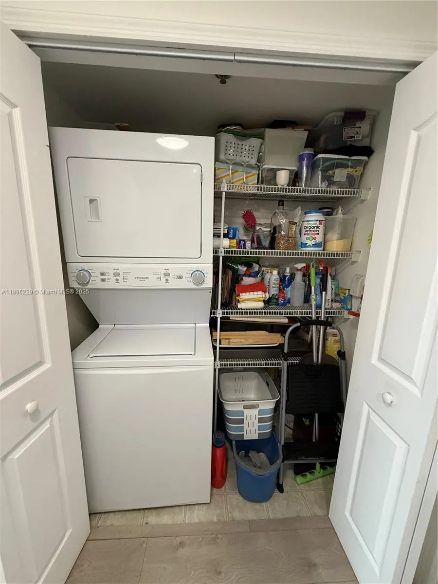 2665 SW 37th Ave, #1213