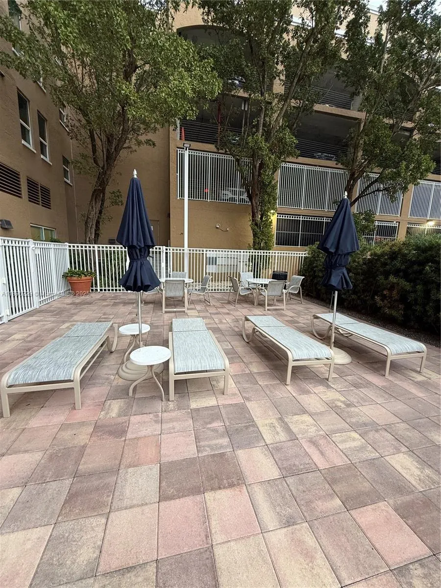 2665 SW 37th Ave, #1213